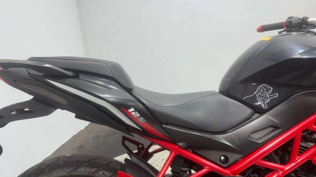 Benelli BN 2021 GOOD RUNNING PROJECT BIKE SPARES OR REPAIR 125CC 19