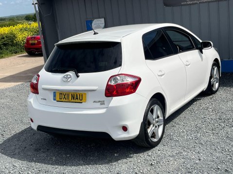 Toyota Auris 1.6 V-Matic SR Euro 5 5dr 44