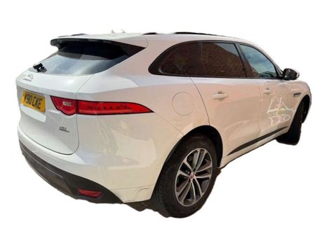 Jaguar F-Pace 2.0 D180 R-Sport SUV 5dr Diesel Auto AWD Euro 6 (s/s) (180 ps) 4