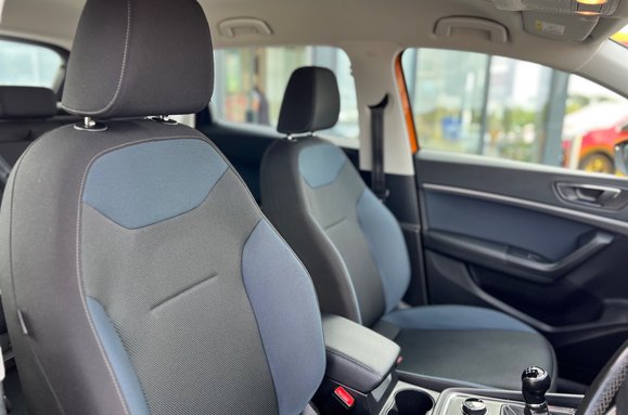 SEAT Ateca 1.6 TDI SE TECHNOLOGY 13