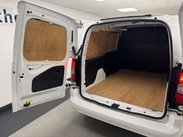 Vauxhall Combo 1.5 Combo 2300 SportIVE TD S/S 25