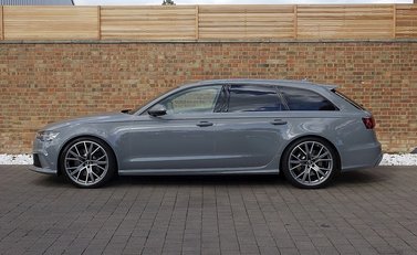 Audi RS6 Avant Performance 7