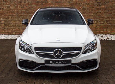 Mercedes-Benz C Class C63 Coupe 4