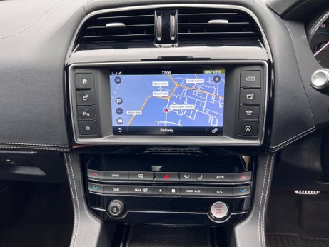 Jaguar F-Pace 2.0 D180 R-Sport Auto AWD Euro 6 (s/s) 5dr 74