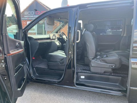 Nissan Elgrand 3.5+HIGHWAY STAR+GRADE 4+WARRANTED MILES 15