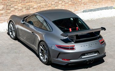 Porsche 911 GT3 (991.2) 9