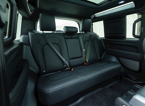 Land Rover Defender 90 V8 Carpathian Edition URBAN 13