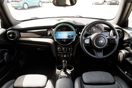 Mini Hatch COOPER S LEVEL 2