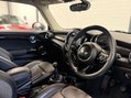 Mini Hatch 2.0 Cooper SD 3dr 4