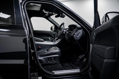 Land Rover Range Rover Sport 3.0 D300 MHEV HSE Dynamic Black SUV 5dr Diesel Auto 4WD Euro 6 (s/s) (300 p 3