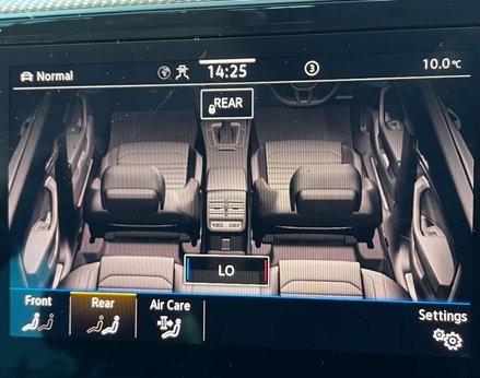 Volkswagen Passat 1.5 Passat R-Line TSi Evo 5dr 34