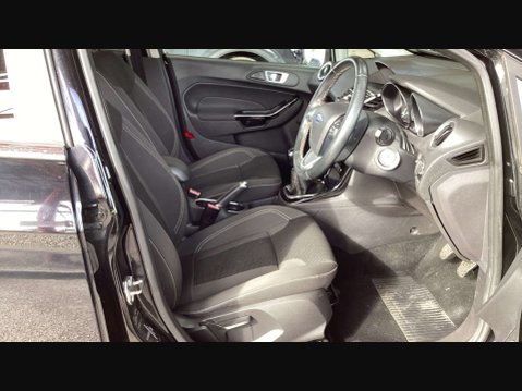 Ford Fiesta 1.0 Fiesta Titanium T 5dr 9