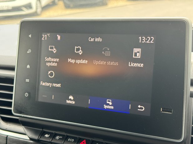 Renault Trafic SWB L1H1 Low Roof Sport LL31 Air Con Alloys Sensors Cam EURO 6 35