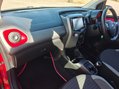 Toyota Aygo VVT-I X-PLAY X-SHIFT 12