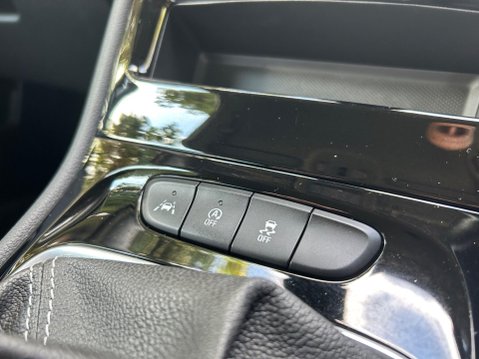 Vauxhall Astra ELITE NAV 26