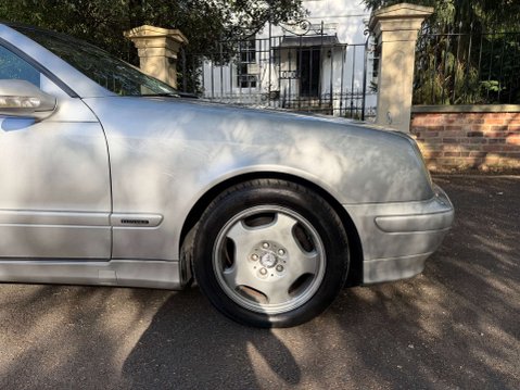 Mercedes-Benz CLK 2.0 CLK200 Kompressor Elegance Cabriolet 2dr Petrol Manual (233 g/km, 163 b 21