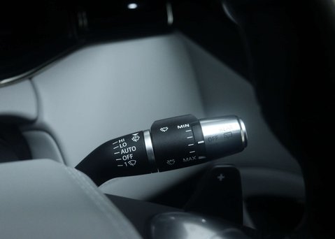 Land Rover Range Rover Evoque 1.5 Range Rover Evoque R-Dynamic HSE P300e Auto 4WD 5dr 45