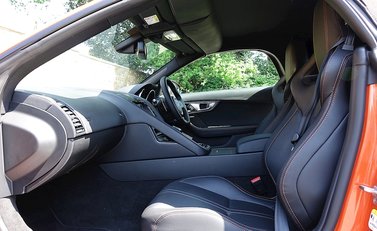 Jaguar F-Type S V8 Convertible 9