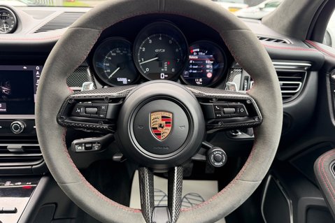 Porsche Macan GTS PDK -BURMESTER HIGH END -PAN ROOF -GTS SPORT PACK-PTV PLUS -£19K EXTRAS 9