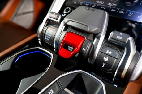 Lamborghini Urus V8. NOW SOLD. SIMILAR REQUIRED. PLEASE CALL 01903 254800. 28