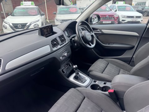 Audi Q3 TFSI SPORT 12