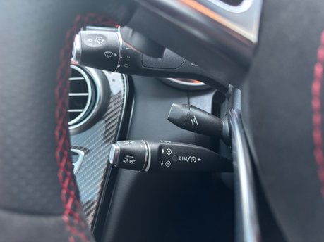 Mercedes-Benz C63 4.0 C63 V8 BiTurbo AMG (Premium) Coupe 2dr Petrol SpdS MCT Euro 6 (476ps) 29