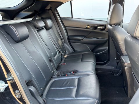 Mitsubishi Eclipse Cross 1.5 Eclipse Cross Black 4x2 5dr 34