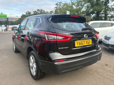 Nissan Qashqai 1.5 dCi Acenta 6