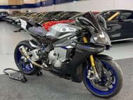 Yamaha R1M 1000 Super Sports Petrol Manual (200 ps) 22