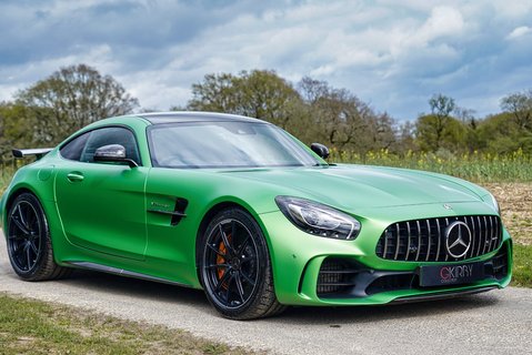 Mercedes-Benz AMG GT R PREMIUM 2