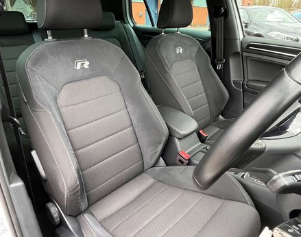 Volkswagen Golf 2.0 Golf R TSi 4WD 5dr 73