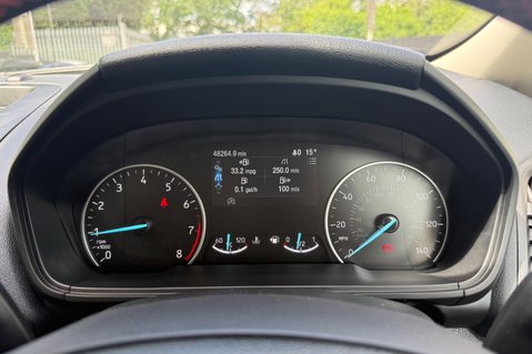 Ford Ecosport ST-LINE DESIGN - 2 OWNERS - FORD SERVICE HISTORY 34