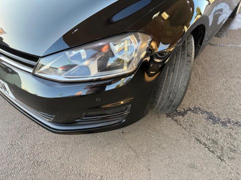 Volkswagen Golf 1.6 TDI BlueMotion Tech Match Euro 5 (s/s) 5dr 38