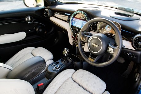Mini Hatch COOPER S LEVEL 3