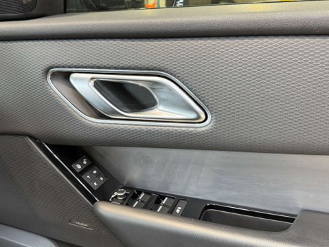 Land Rover Range Rover Velar 2.0 Range Rover Velar R-Dynamic S D240 Auto 4WD 5dr 58