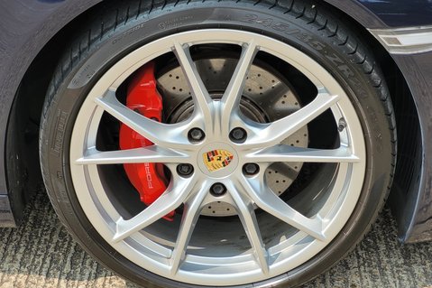 Porsche 911 CARRERA S PDK 48