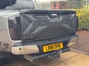 Nissan Navara 2.3 Navara Tekna dCi 4WD 5dr 14