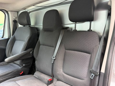 Vauxhall Vivaro 1.6 CDTi 2900 Sportive Panel Van 5dr Diesel Manual L2 H1 Euro 6 (120 ps) 49