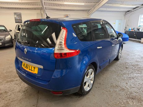 Renault Grand Scenic 1.6 VVT Dynamique TomTom Euro 5 5dr 2