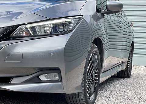 Nissan LEAF N-CONNECTA 5