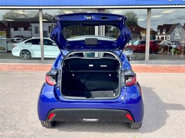 Toyota Yaris 1.5 Yaris Icon HEV CVT 5dr 61