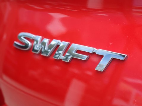 Suzuki Swift 1.2 MHEV Motion Euro 6 (s/s) 5dr 28