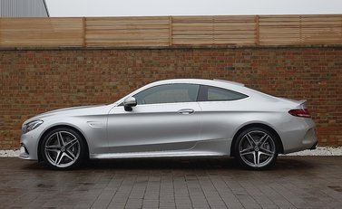 Mercedes-Benz C Class C63 Coupe Premium 7