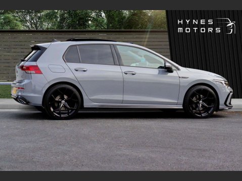 Volkswagen Golf 2.0 TDI R-Line Hatchback 5dr Diesel DSG Euro 6 (s/s) (150 ps) 18