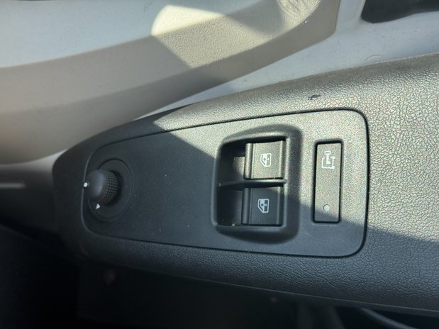 Fiat Ducato LWB L3H2 [SOLD AUC] Medium Roof Business Cruise Sensors EURO 6 NO VAT 28