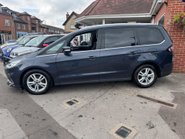 Ford Galaxy TITANIUM ECOBLUE 4