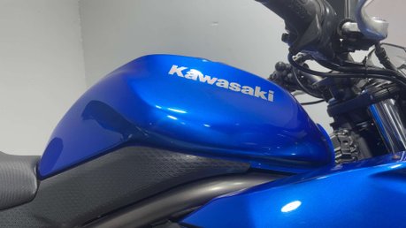 Kawasaki Er ER6 2010 ONLY 16K MOT SERVICED COMMUTER A2 BIKE 650CC TWIN 29