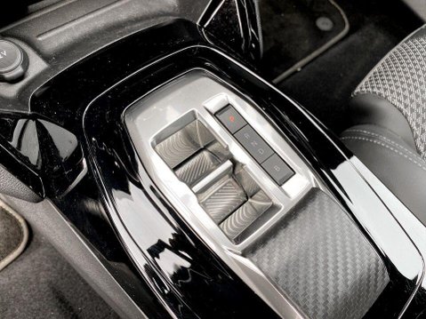 Peugeot e-2008 50kWh GT SUV 5dr Electric Auto (7kW Charger) (136 ps) DAB Radio - Reverse C 17