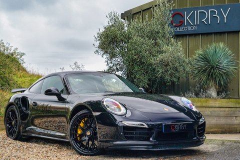 Porsche 911 TURBO S PDK 1