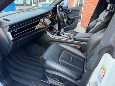 Audi Q8 TDI QUATTRO BLACK EDITION 47